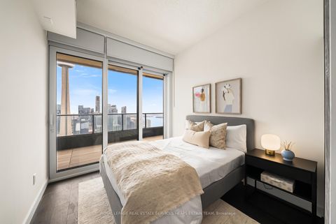 Photo 27 at 7006 - 3 Concord Cityplace Way, Waterfront Communities C1, Toronto