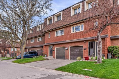 Photo 4 at 65 Silver Shadow Path, Markland Wood, Toronto