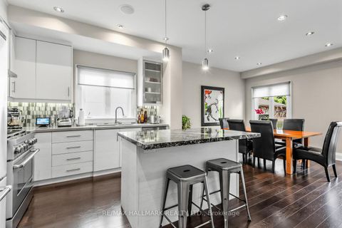 Photo 4 at 192 Erskine Avenue, Mount Pleasant East, Toronto