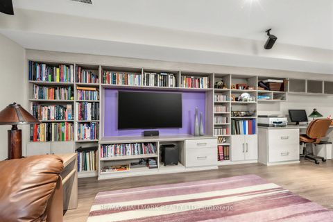 Photo 25 at 192 Erskine Avenue, Mount Pleasant East, Toronto