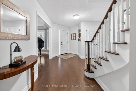 Photo 3 at 88 Empress Road, Maple, Vaughan