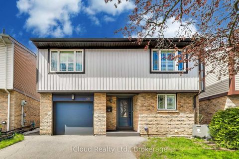 Photo 0 at 29 Pumfrey Crescent, Jamestown, Toronto