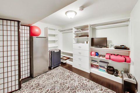 Photo 27 at 29 Pumfrey Crescent, Jamestown, Toronto