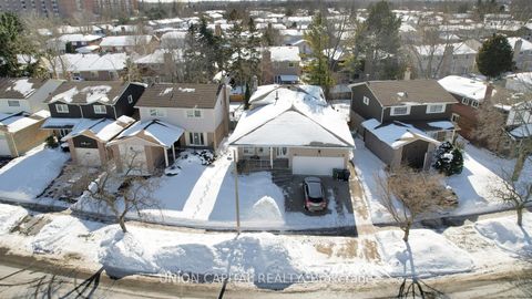 Photo 1 at 43 Fireside Drive, Rouge E11, Toronto