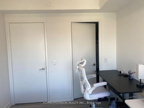 Photo 6 at 1418 - 158 Front Street E, Moss Park, Toronto