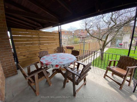 Photo 5 at 30 Clubhouse Court, Jane Heights, Toronto