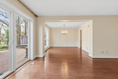 Photo 6 at 61 Snowshoe Mill Way, Windfields, Toronto