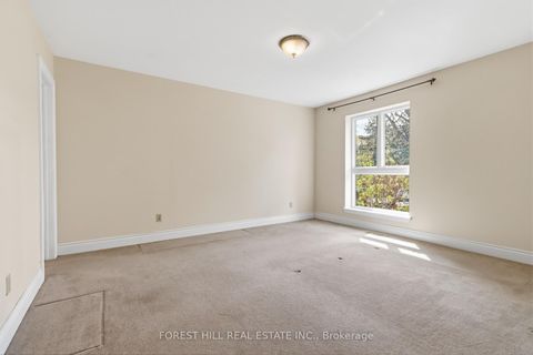 Photo 12 at 61 Snowshoe Mill Way, Windfields, Toronto
