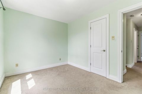 Photo 17 at 61 Snowshoe Mill Way, Windfields, Toronto