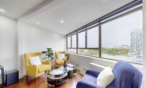 Photo 2 at 505 - 270 Queens Quay W, Waterfront Communities C1, Toronto