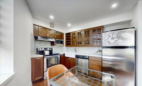 Photo 3 at 505 - 270 Queens Quay W, Waterfront Communities C1, Toronto
