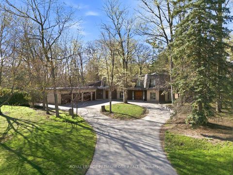 Photo 1 at 72 Golf Avenue, East Woodbridge, Vaughan