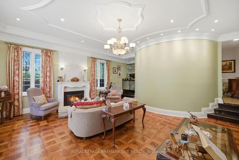 Photo 12 at 72 Golf Avenue, East Woodbridge, Vaughan