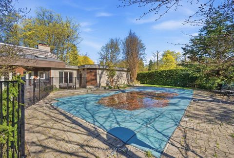 Photo 23 at 72 Golf Avenue, East Woodbridge, Vaughan