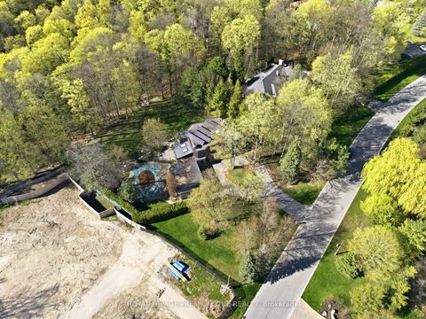 Photo 29 at 72 Golf Avenue, East Woodbridge, Vaughan