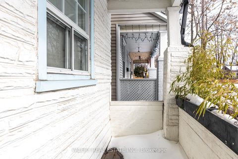 Photo 6 at 146 Hanson Street, Woodbine Corridor, Toronto