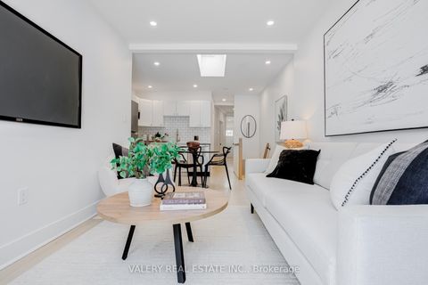 Photo 15 at 146 Hanson Street, Woodbine Corridor, Toronto