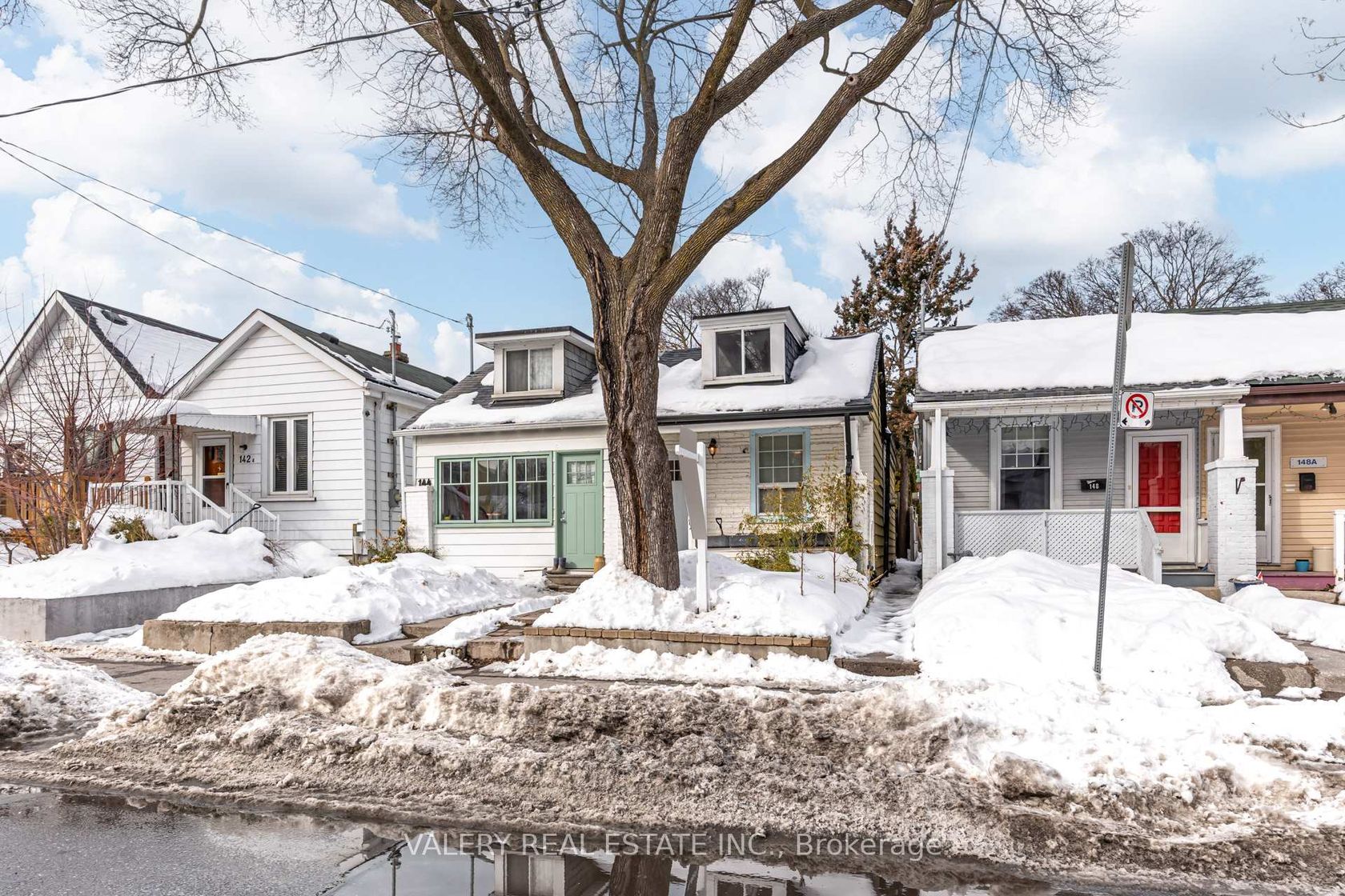 146 Hanson Street, Woodbine Corridor, Toronto 