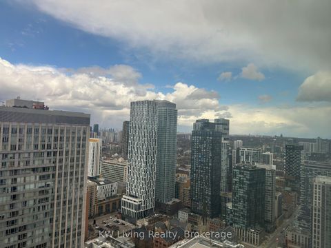 Photo 4 at 3714 - 197 Yonge Street, Yonge Corridor, Toronto