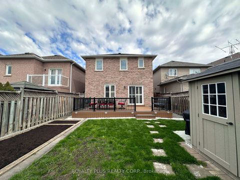 Photo 15 at 156 Villandry Crescent, Maple, Vaughan