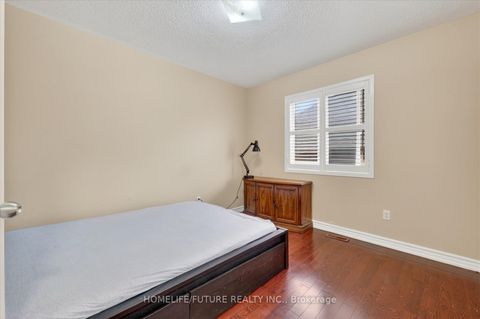 Photo 25 at 24 Turtledove Grove, Rouge E11, Toronto