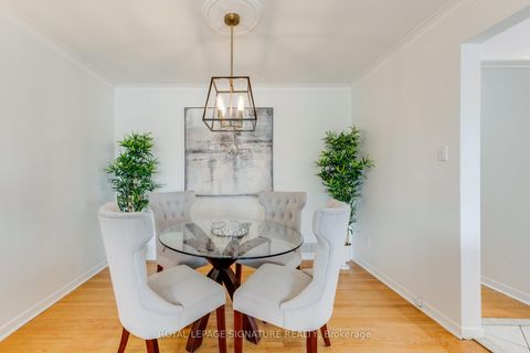 Photo 6 at 124 Edmonton Drive, Pleasant View, Toronto