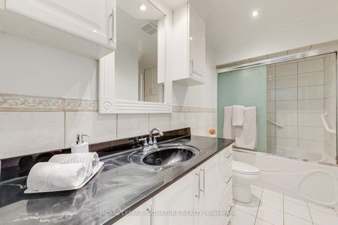 Photo 17 at 124 Edmonton Drive, Pleasant View, Toronto