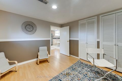 Photo 25 at 124 Edmonton Drive, Pleasant View, Toronto