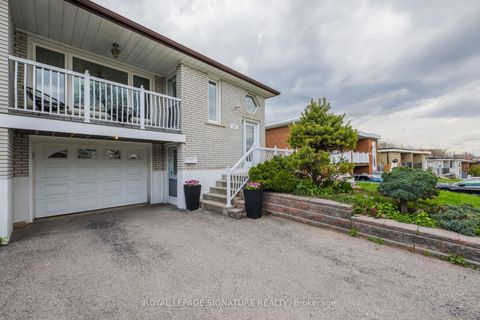Photo 30 at 124 Edmonton Drive, Pleasant View, Toronto