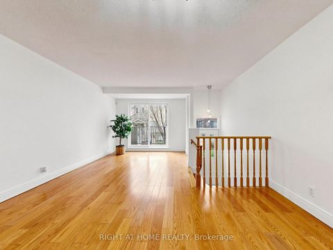 Photo 7 at 1520 - 28 Sommerset Way, Willowdale East, Toronto