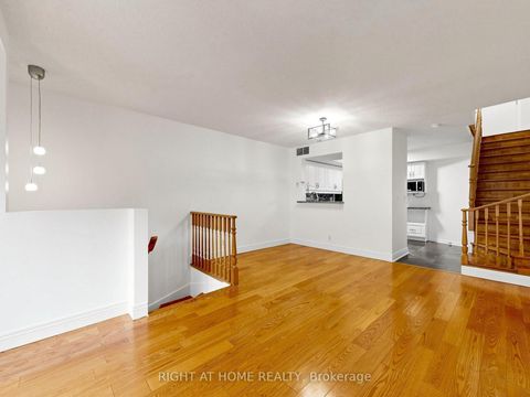Photo 9 at 1520 - 28 Sommerset Way, Willowdale East, Toronto