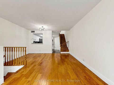 Photo 10 at 1520 - 28 Sommerset Way, Willowdale East, Toronto