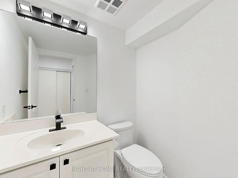 Photo 16 at 1520 - 28 Sommerset Way, Willowdale East, Toronto
