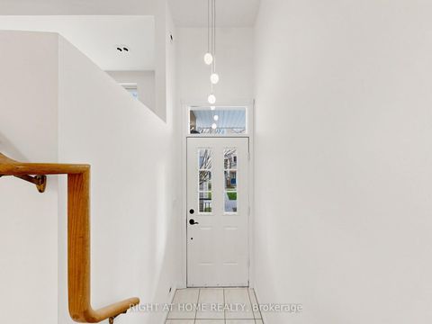 Photo 17 at 1520 - 28 Sommerset Way, Willowdale East, Toronto