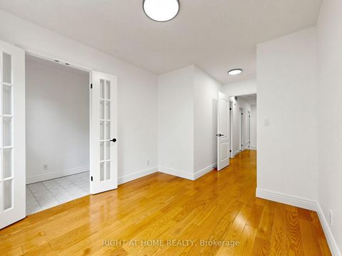 Photo 20 at 1520 - 28 Sommerset Way, Willowdale East, Toronto