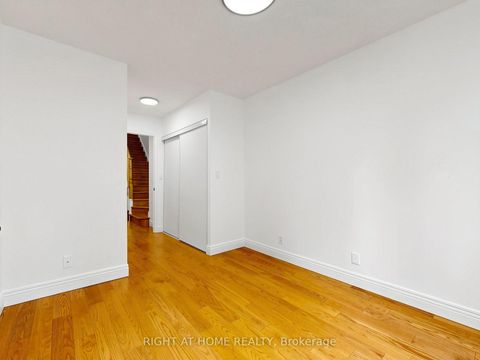 Photo 21 at 1520 - 28 Sommerset Way, Willowdale East, Toronto