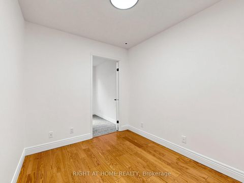 Photo 24 at 1520 - 28 Sommerset Way, Willowdale East, Toronto
