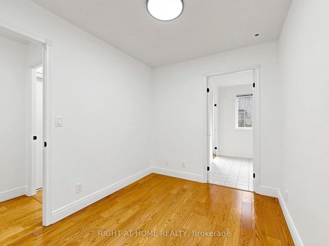Photo 25 at 1520 - 28 Sommerset Way, Willowdale East, Toronto