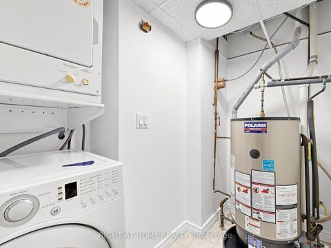 Photo 31 at 1520 - 28 Sommerset Way, Willowdale East, Toronto