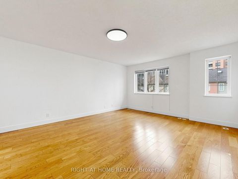 Photo 35 at 1520 - 28 Sommerset Way, Willowdale East, Toronto