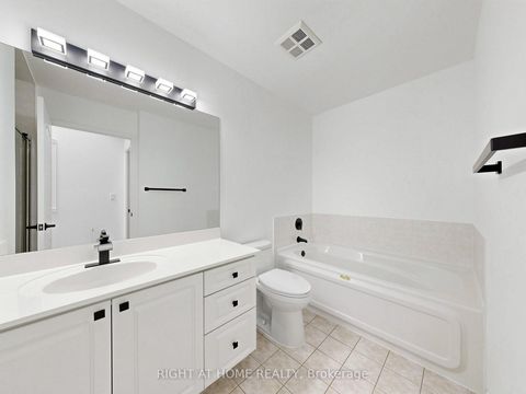 Photo 40 at 1520 - 28 Sommerset Way, Willowdale East, Toronto