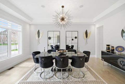 Photo 7 at 319 Torrey Pines Road, Kleinburg, Vaughan