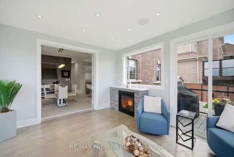 Photo 19 at 319 Torrey Pines Road, Kleinburg, Vaughan