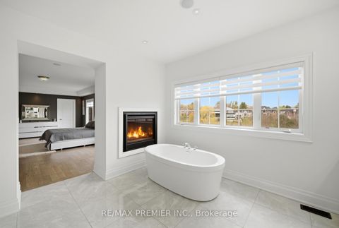Photo 30 at 319 Torrey Pines Road, Kleinburg, Vaughan