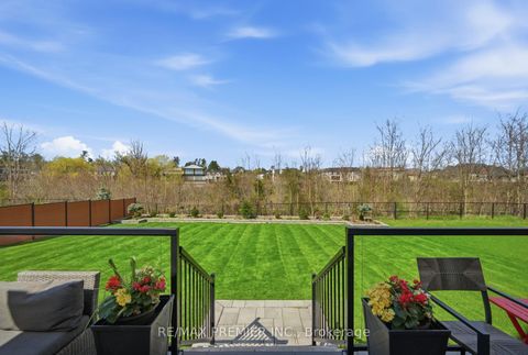 Photo 48 at 319 Torrey Pines Road, Kleinburg, Vaughan
