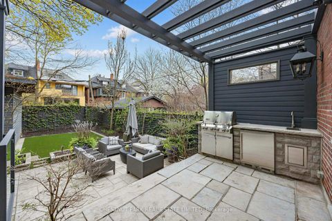 Photo 7 at 94 Walmer Road, Annex, Toronto