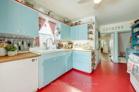 Photo 13 at 25 Helena Avenue, Wychwood, Toronto