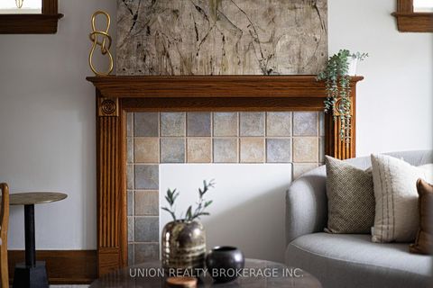 Photo 8 at 154 Blantyre Avenue, Cliffside, Toronto