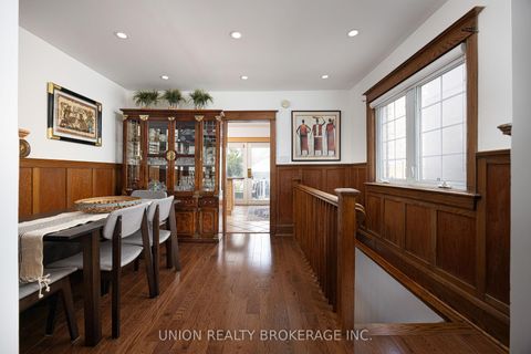 Photo 11 at 154 Blantyre Avenue, Cliffside, Toronto