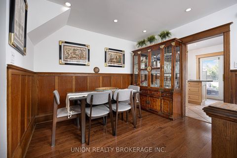 Photo 12 at 154 Blantyre Avenue, Cliffside, Toronto